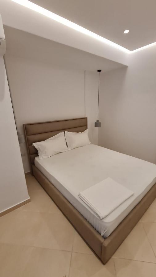 Sea And City View Apartment Saranda Extérieur photo