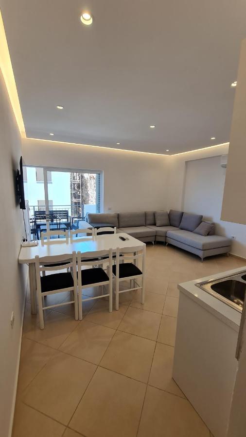 Sea And City View Apartment Saranda Extérieur photo